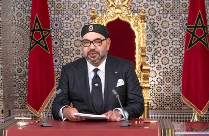 Le Maroc combat la  covid-19 par la vaccination